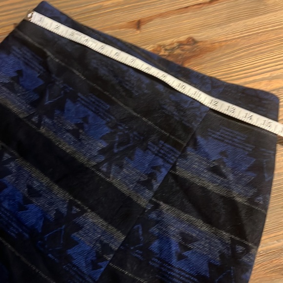 Artisan NY Aztec Wool Blend Skirt 2 - Picture 2 of 9